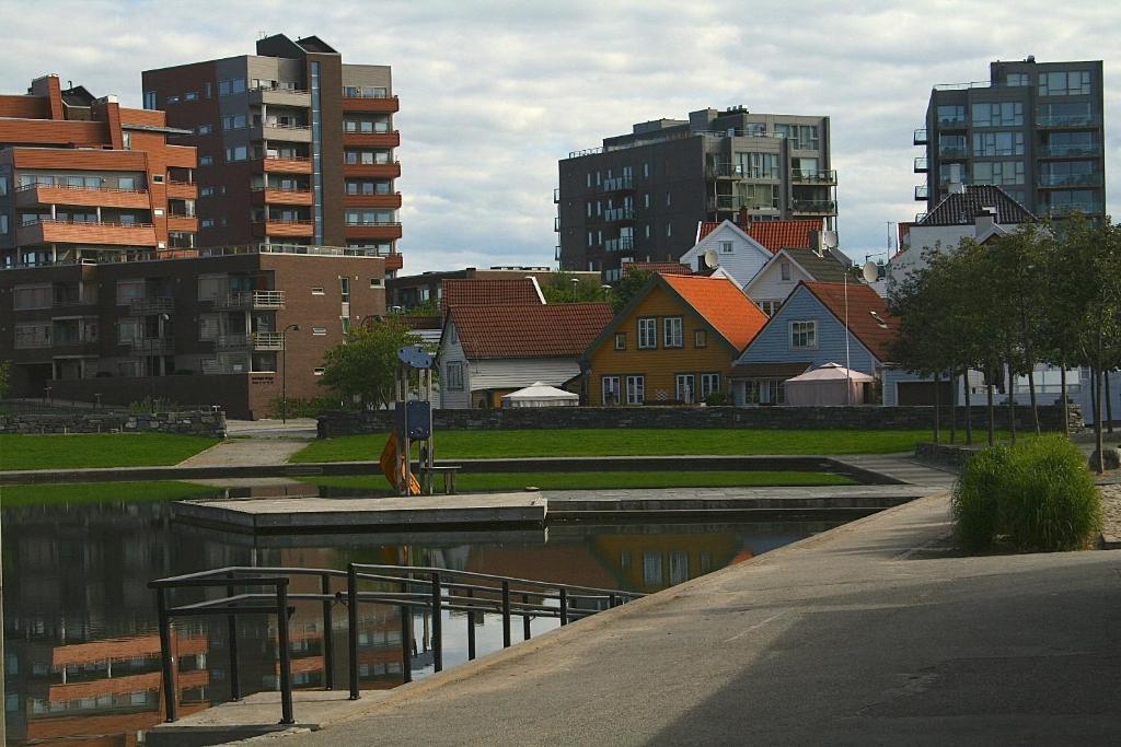 Stavanger Small Apartments - City Centre Exterior foto